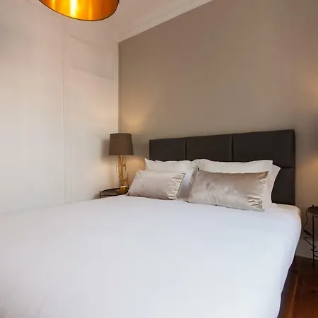 Living Bairro Alto Iv *