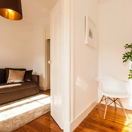 Living Bairro Alto Iv *